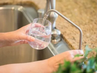 Is Reverse Osmosis Water Healthy? Your Easy Guide from ClrWtrCo!